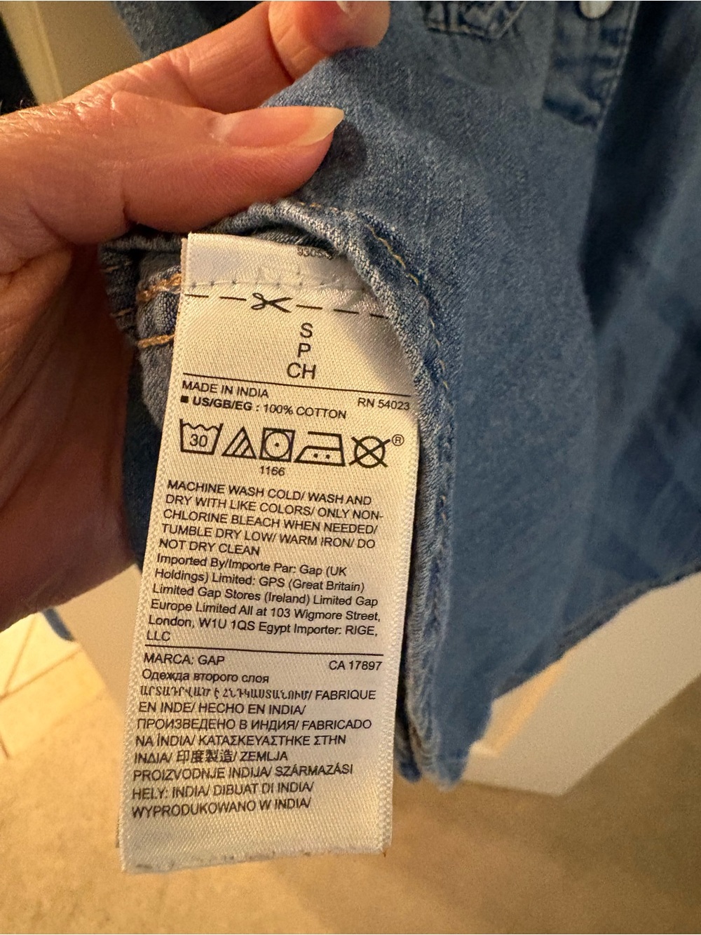 Gap Denim Light Blue Western Shirt with pearl snap buttons - Picture 12 of 16
